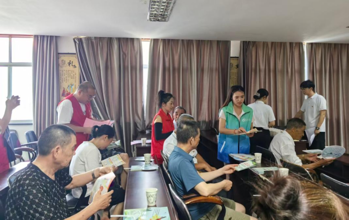 桃源疾控：党建引领送健康 “两减”科普进社区